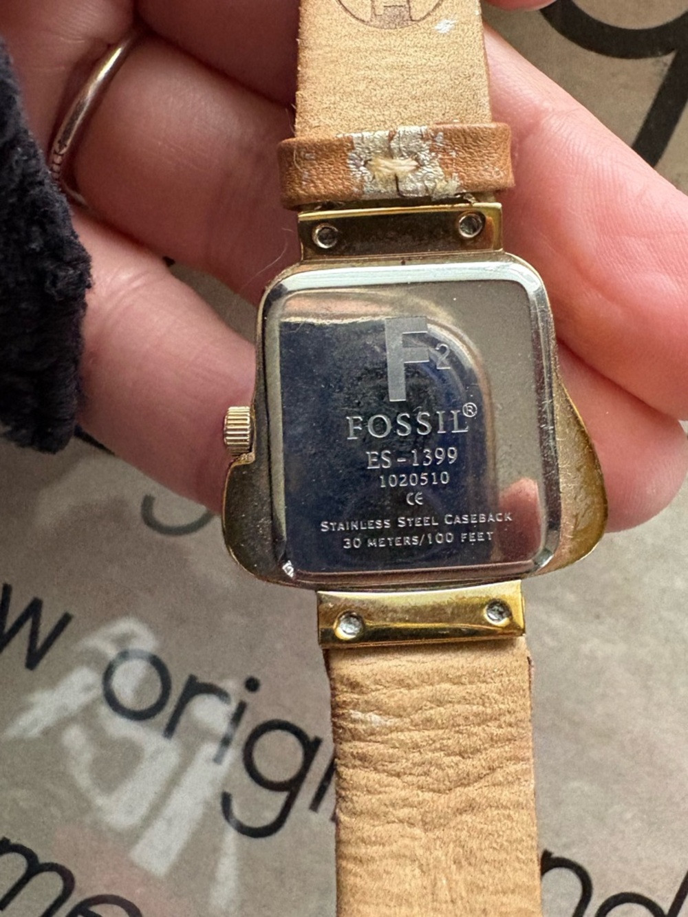 Fossil Leather Watch (Kiss-Lock Purse Design) - Picture 2 of 7